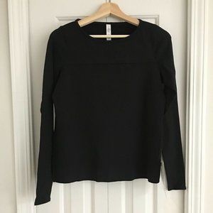 LULULEMON Out of This World LS Black Long Sleeve Top 6 NWT
